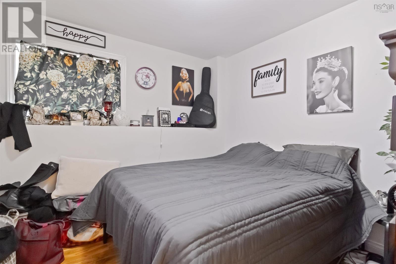 Property 17 of 40 of 3728 Prospect Road