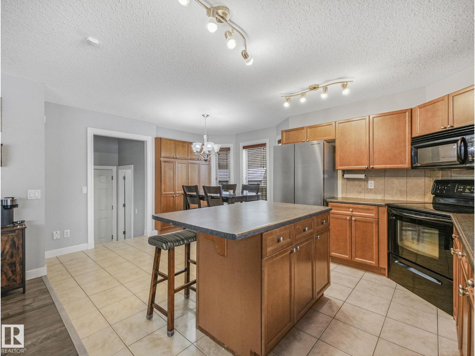 81 VAUGHN AV, Spruce Grove