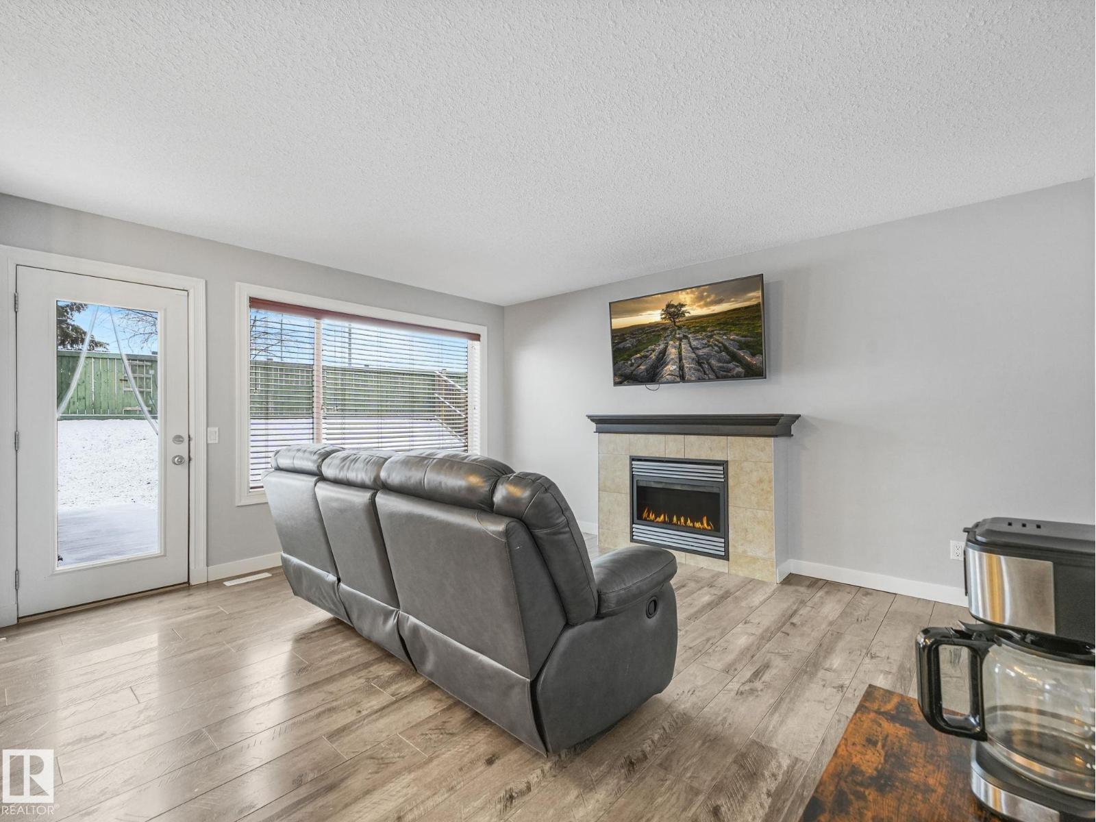 81 VAUGHN AV, Spruce Grove