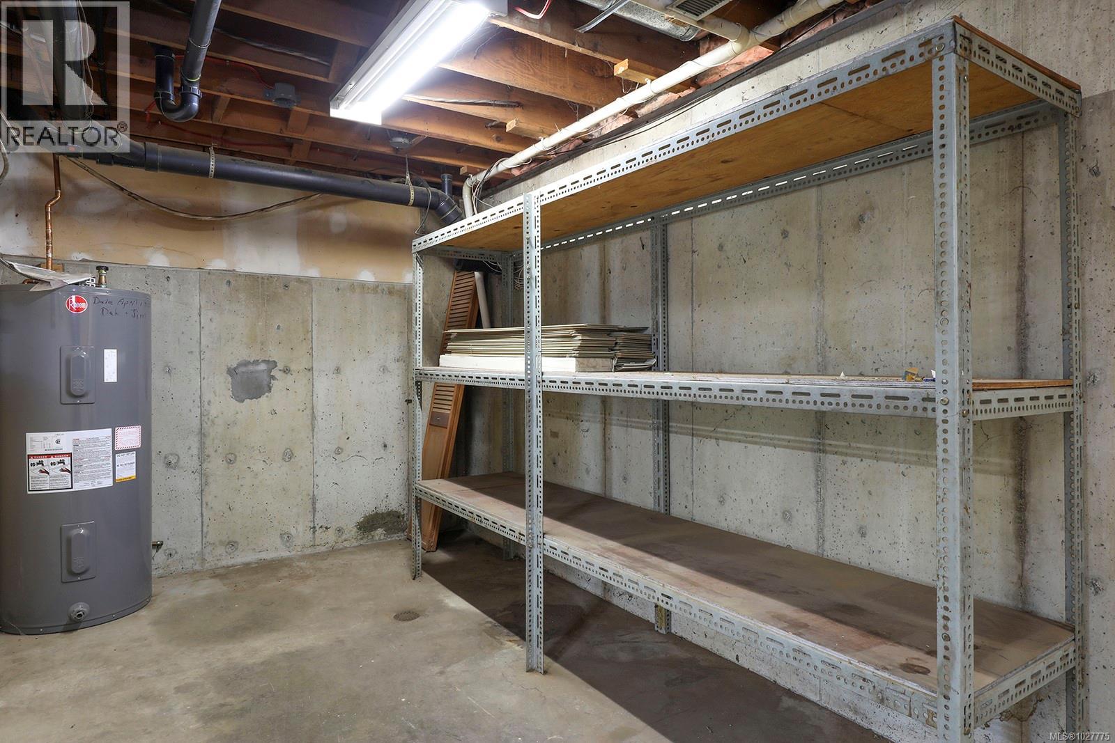 Lots of storage on lower floor