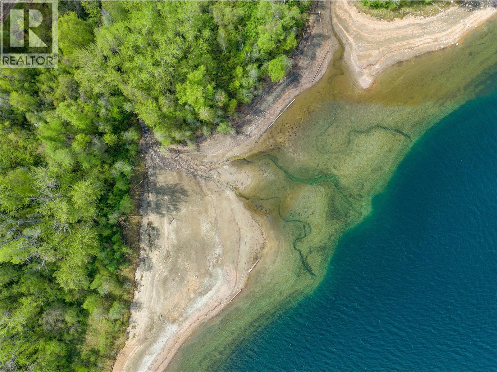  1601 ARROW LAKES Drive, Castlegar