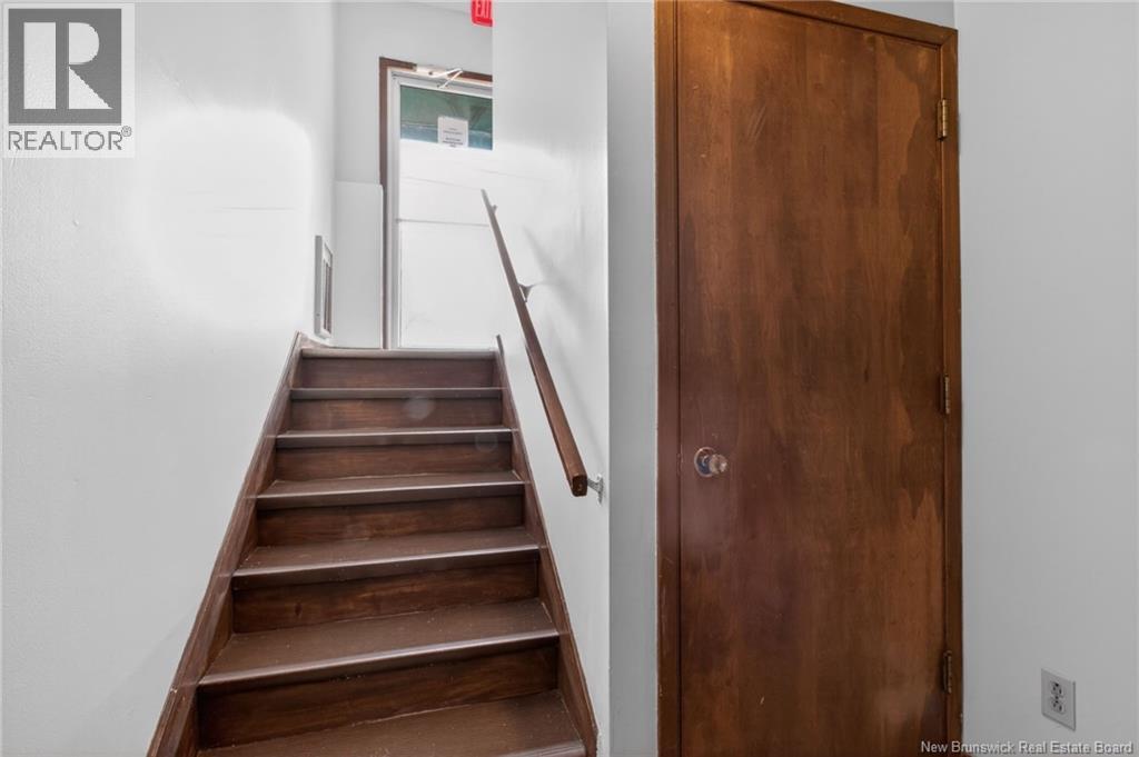 61 DRUMMOND STREET - 22