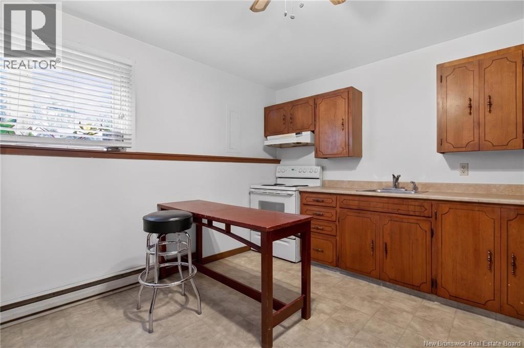61 DRUMMOND STREET - 18