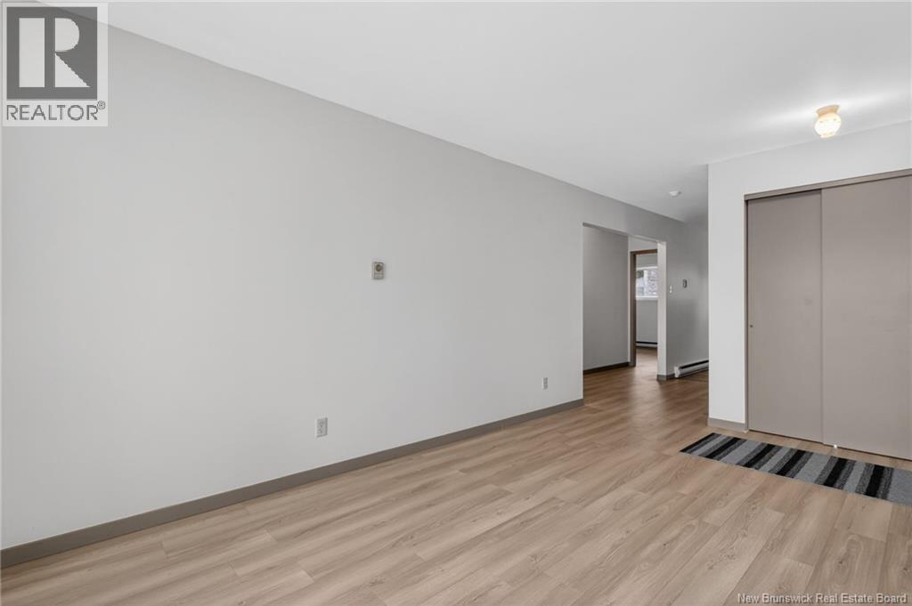 61 DRUMMOND STREET - 40
