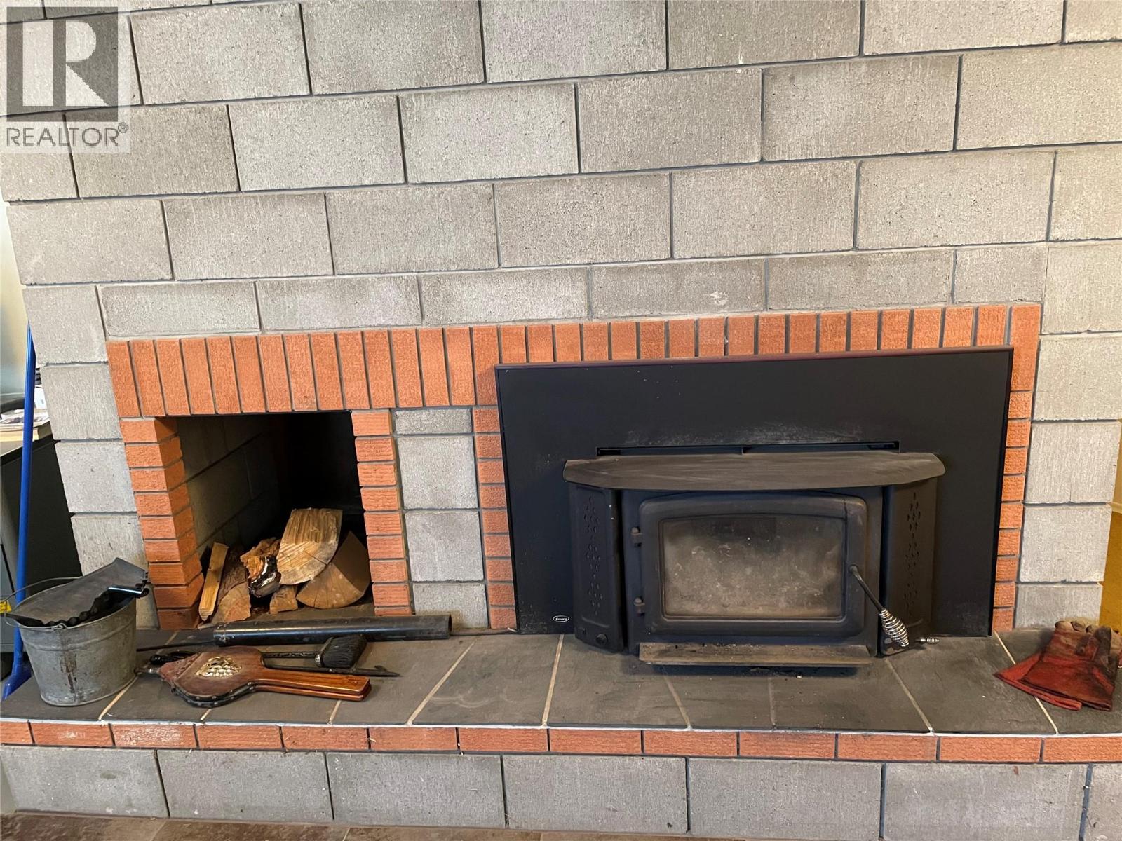 4150 Hughes Road - 16