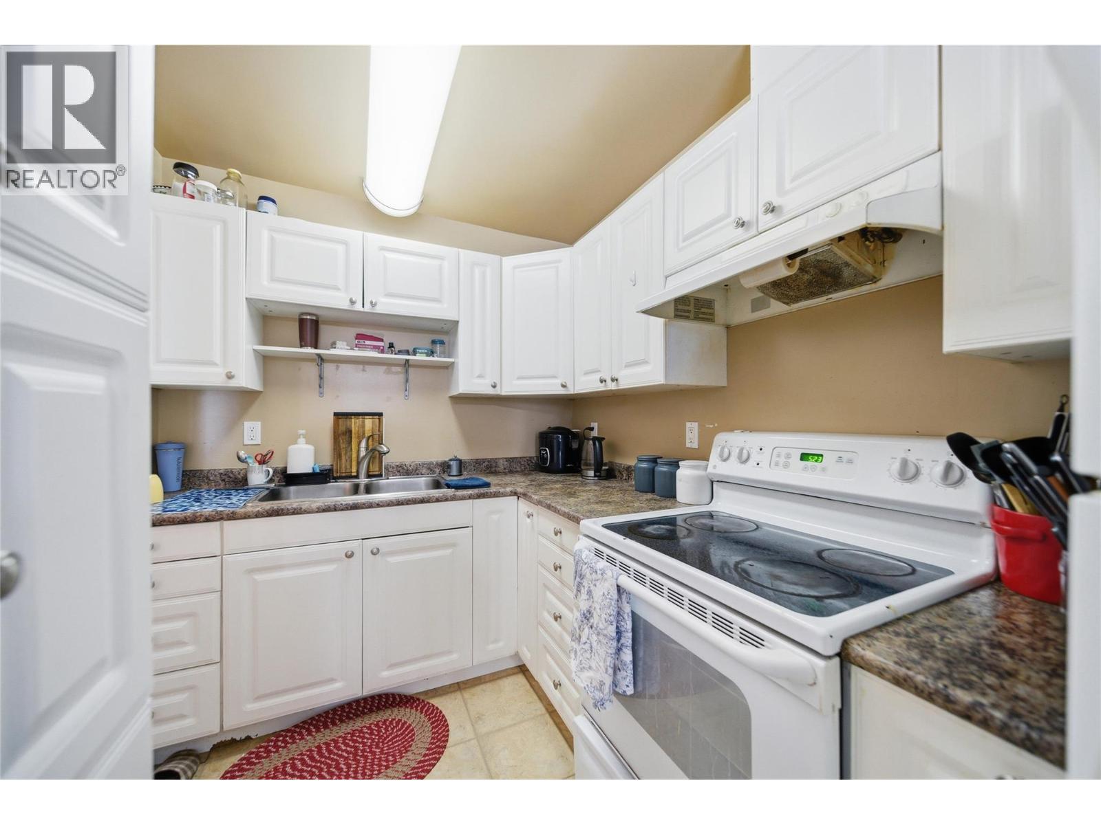 #80 665 MCBETH PLACE - 16