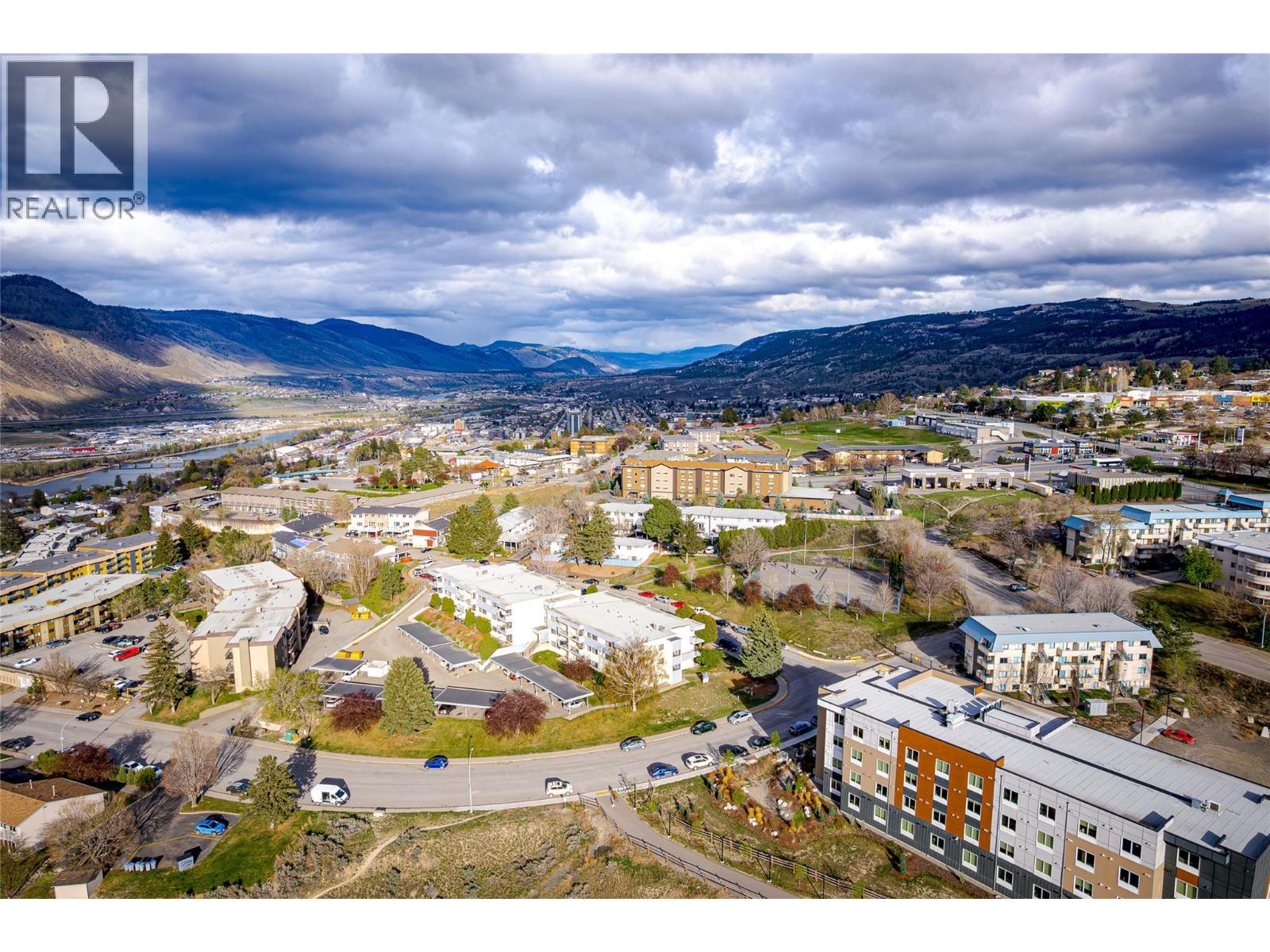 #80 665 MCBETH PLACE - 33