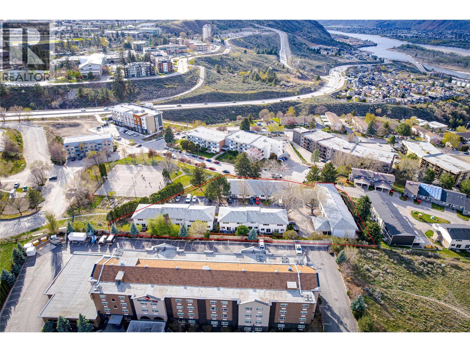 #80 665 MCBETH PLACE - 38