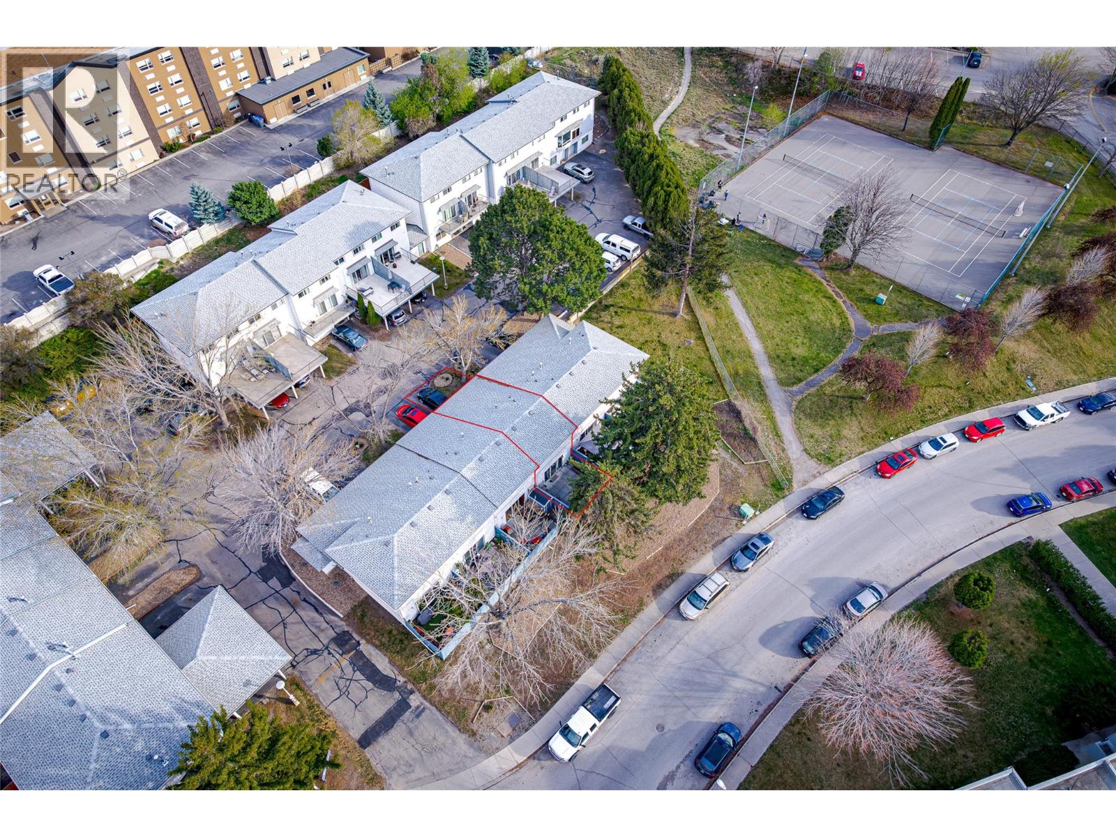 #80 665 MCBETH PLACE - 43