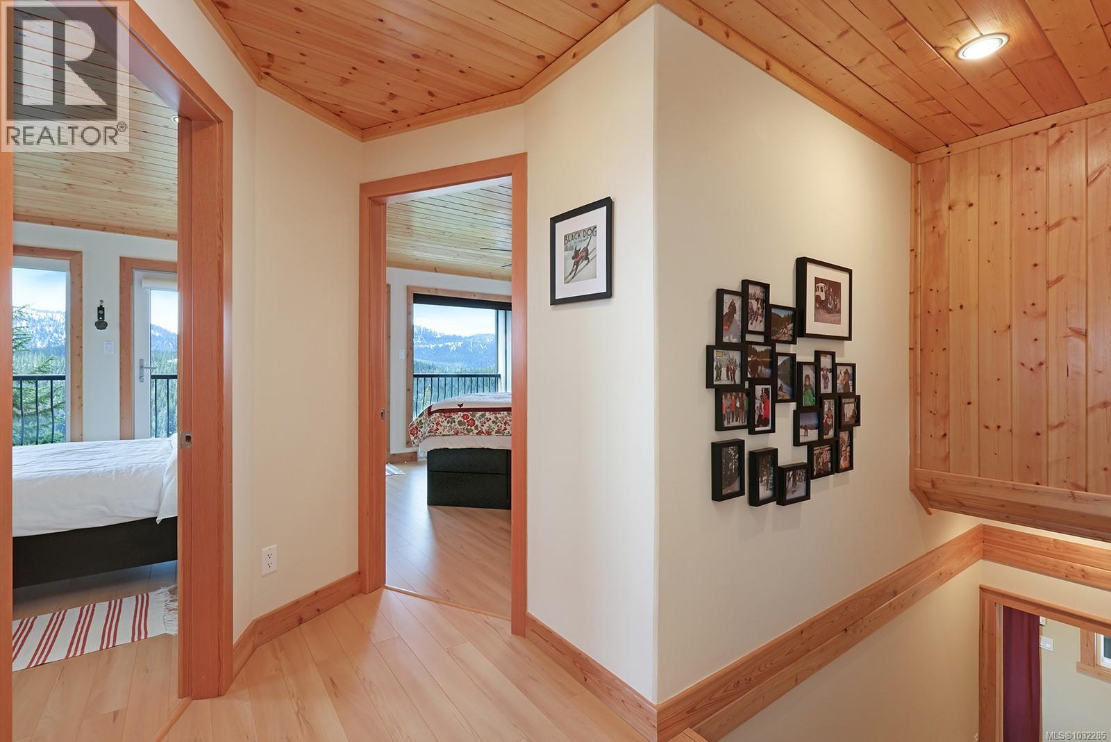 785 Jutland Terr, Courtenay