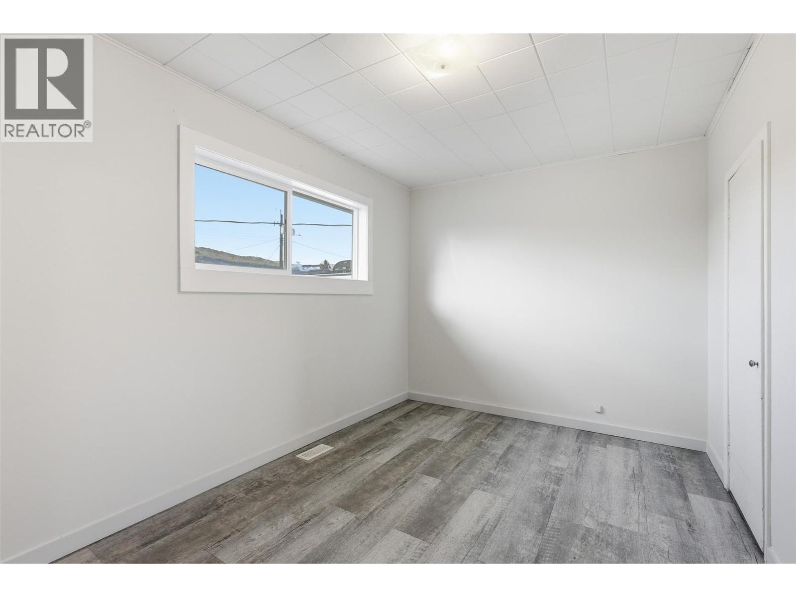 1144 SHERBROOKE AVENUE - 17