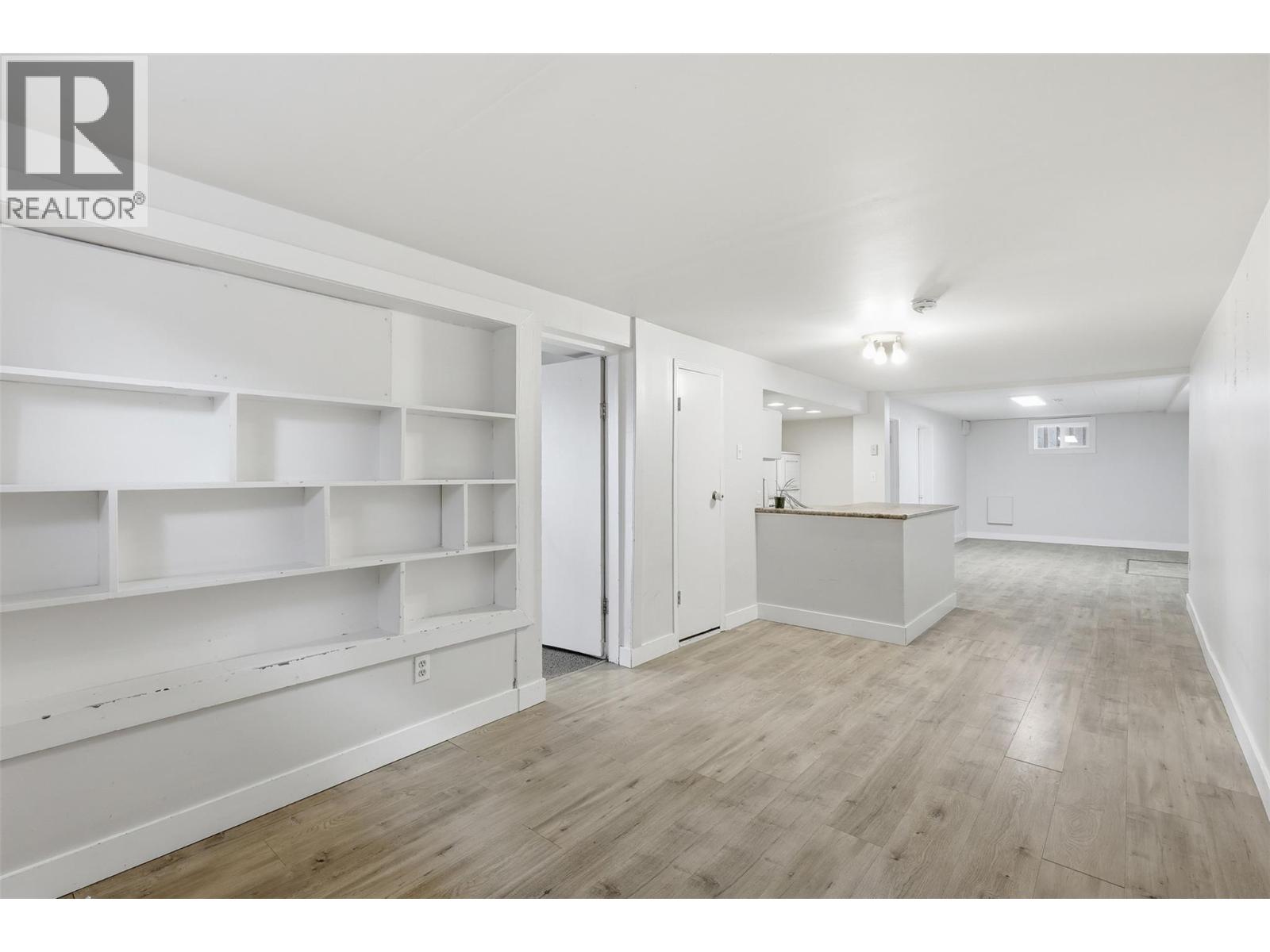 1144 SHERBROOKE AVENUE - 28