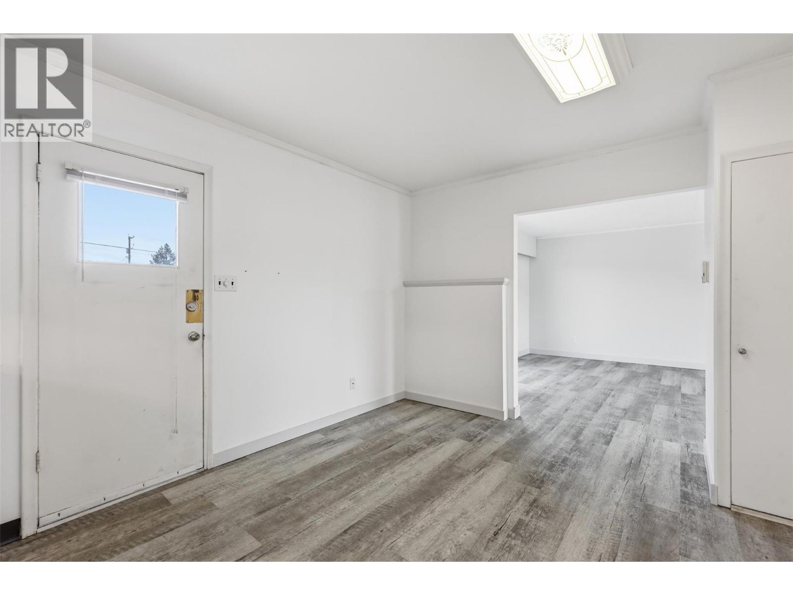 1144 SHERBROOKE AVENUE - 12