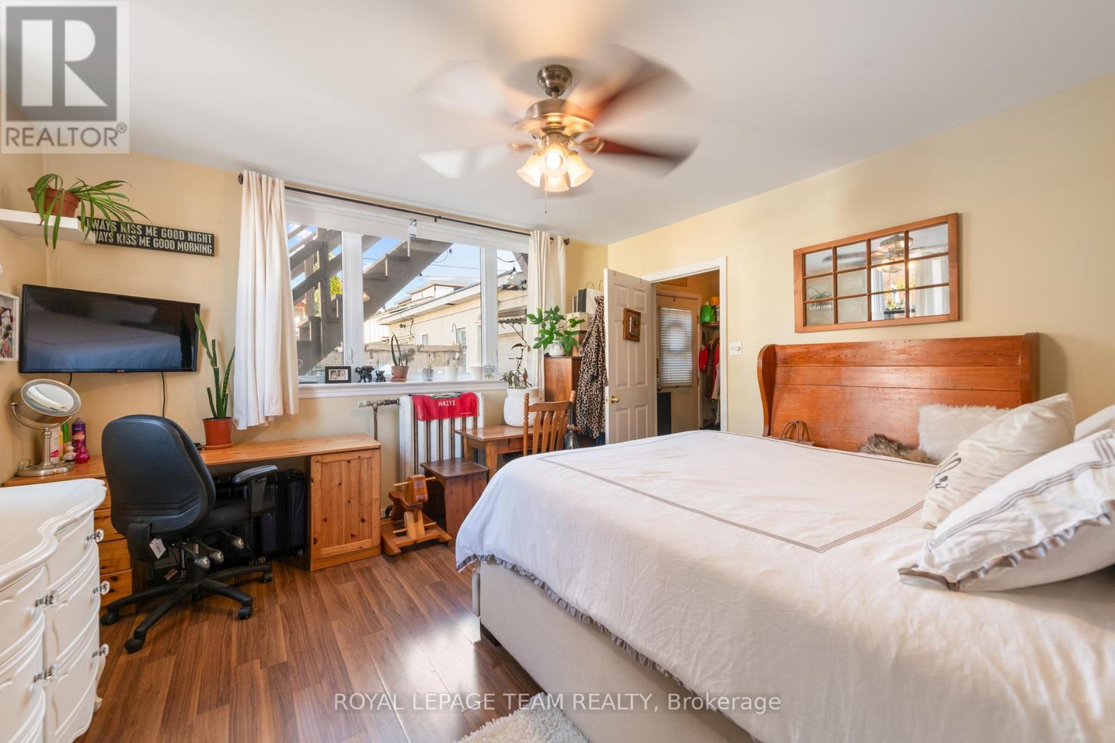 213 DESROSIERS STREET - 11