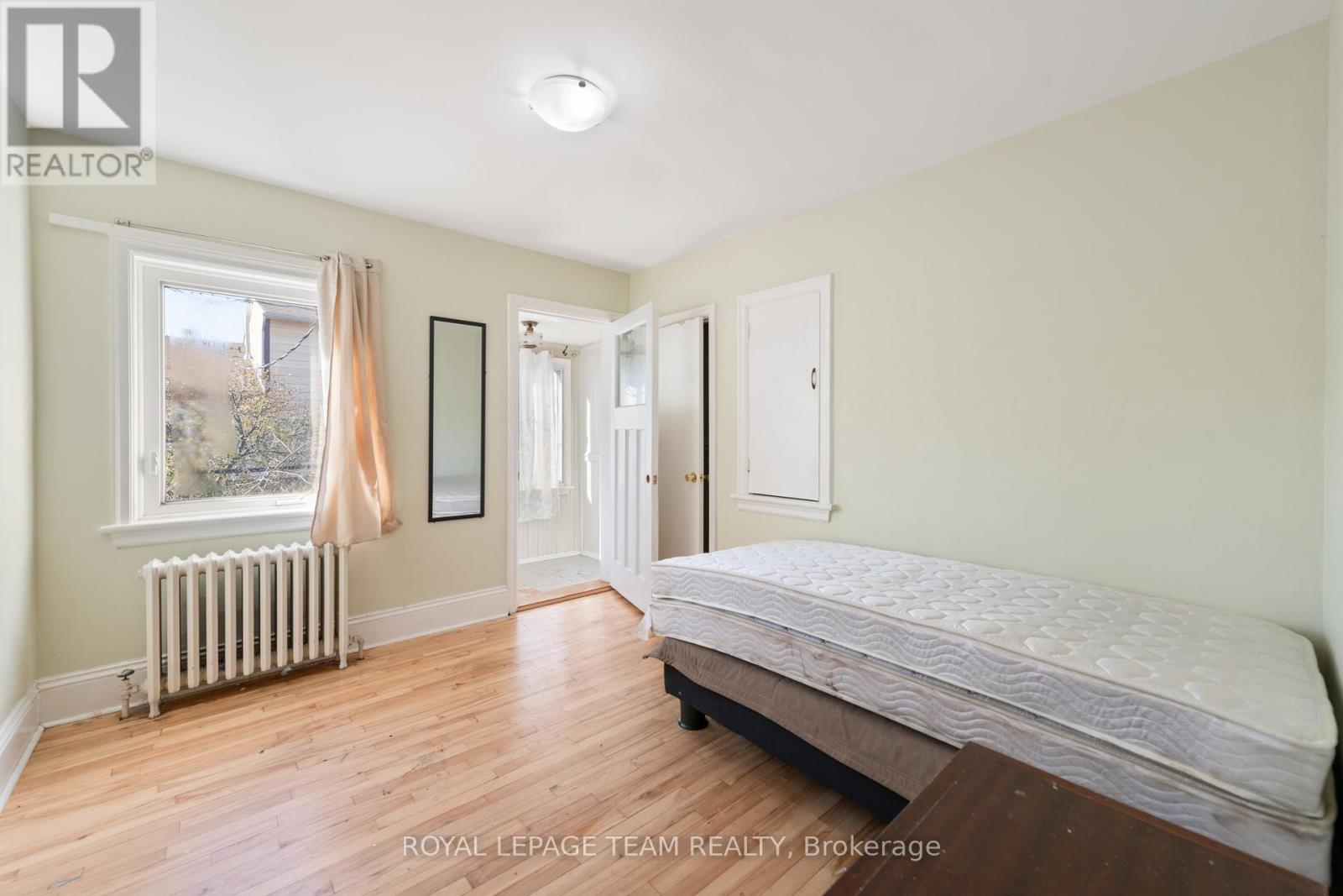213 DESROSIERS STREET - 26