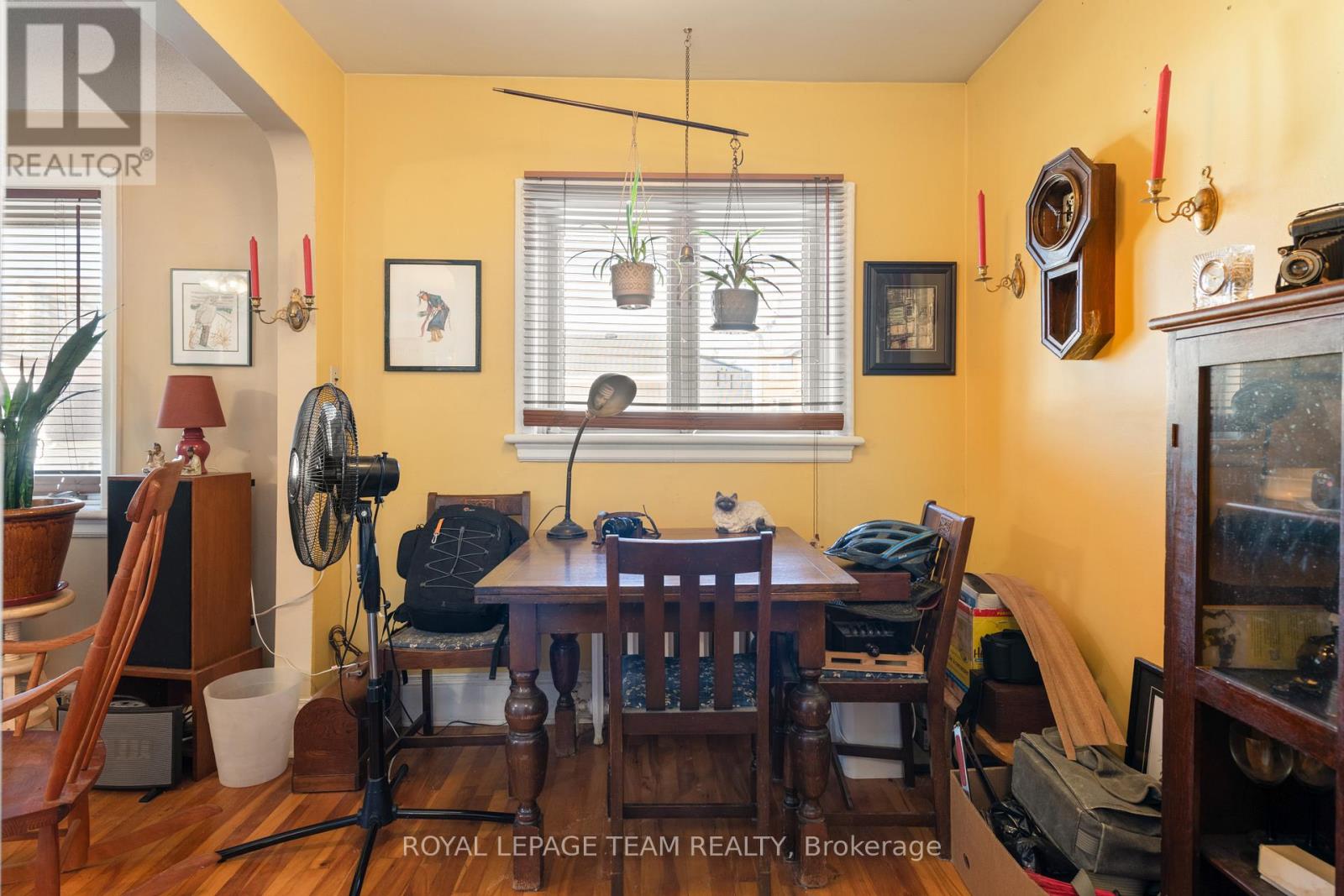 213 DESROSIERS STREET - 32
