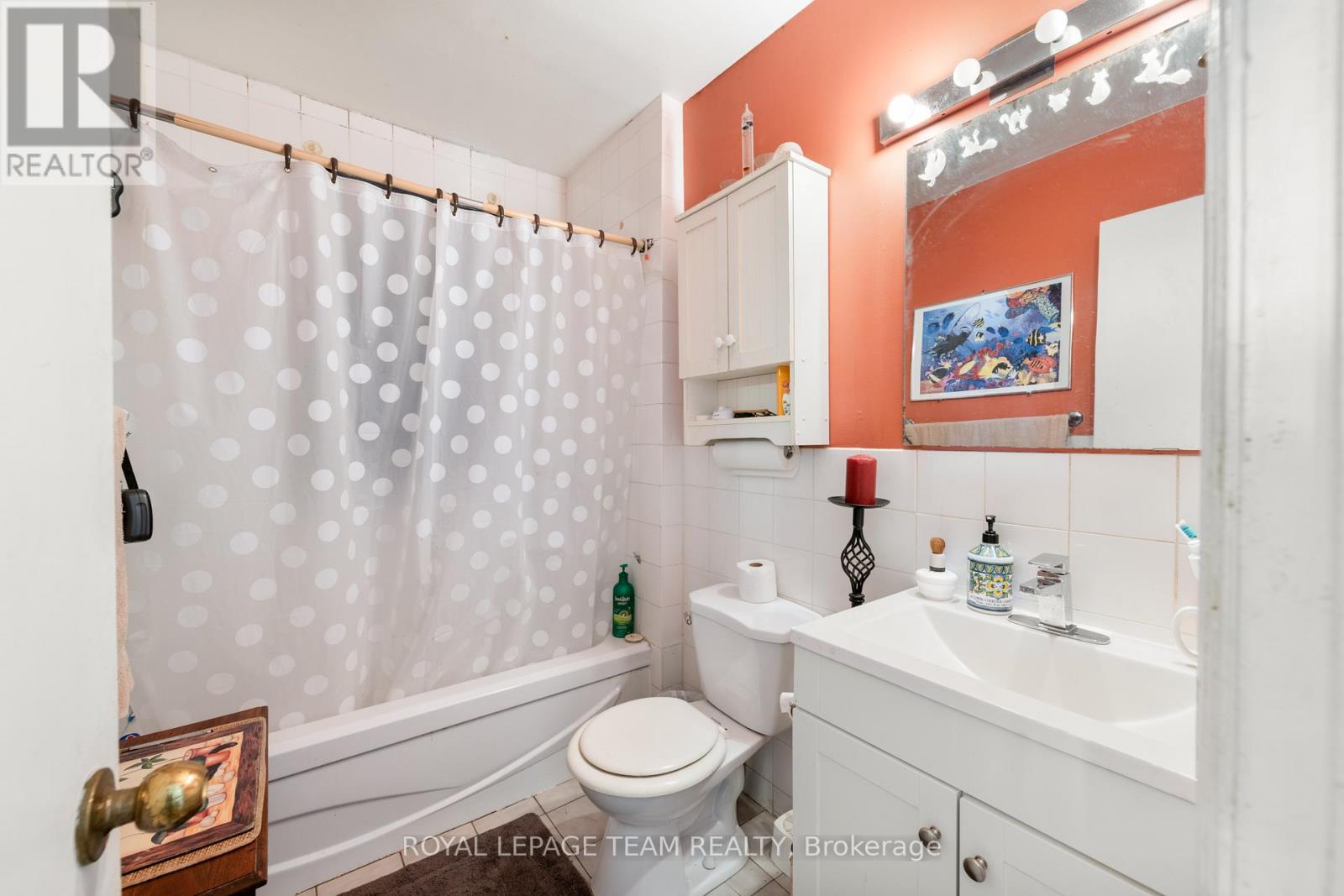 213 DESROSIERS STREET - 36