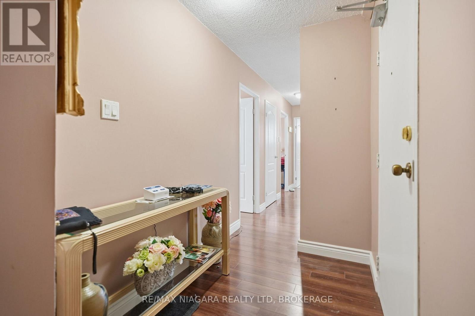 601 - 6390 HUGGINS STREET — photo 21