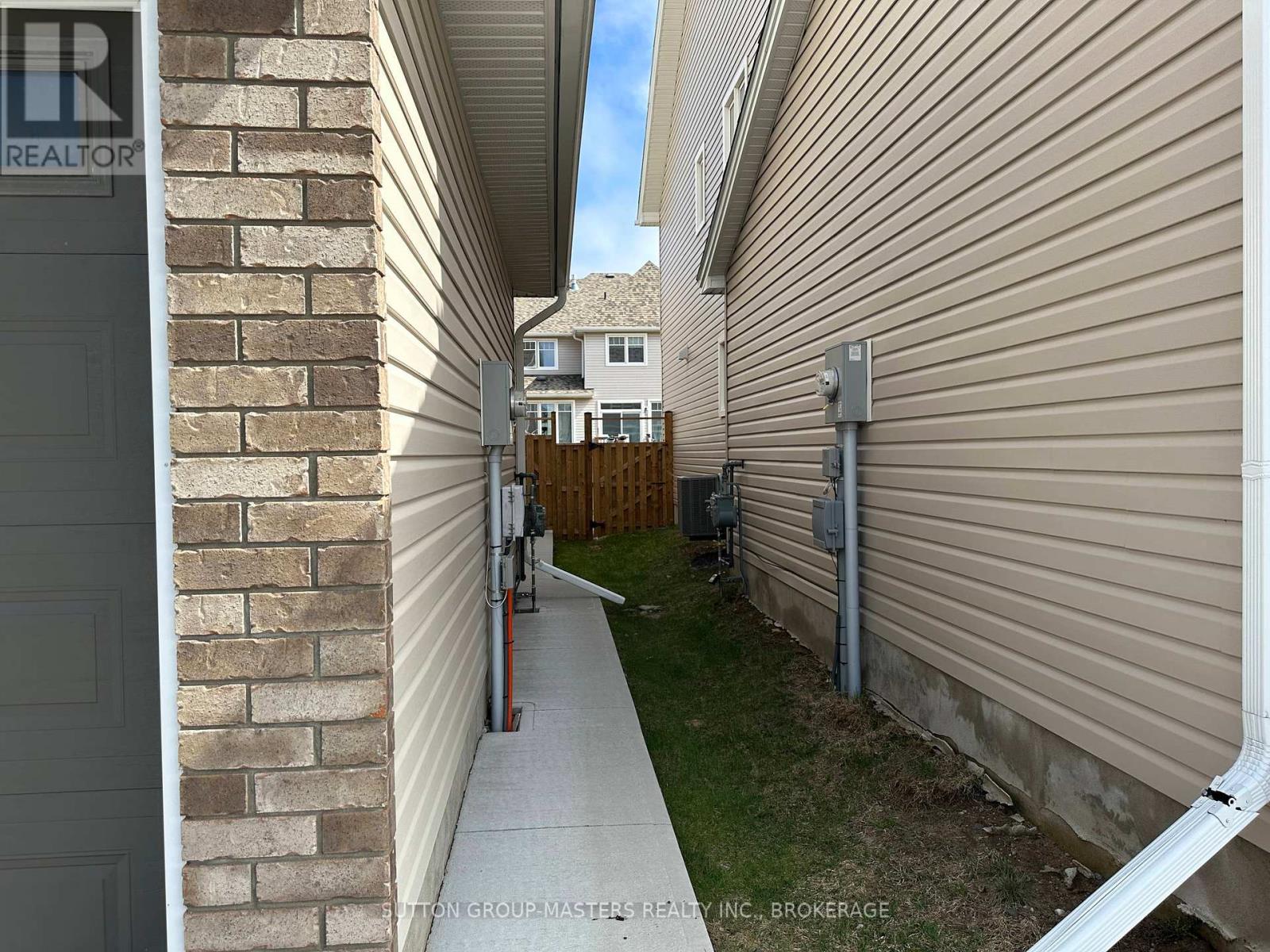1187 WATERSIDE WAY — photo 3