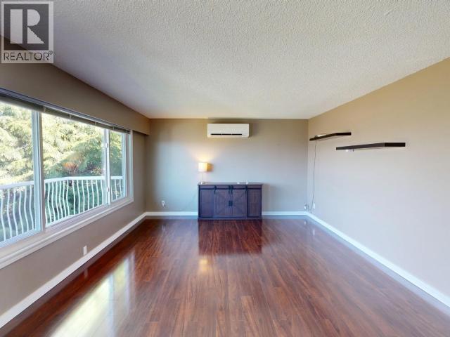 4525 MANSON AVE - 2