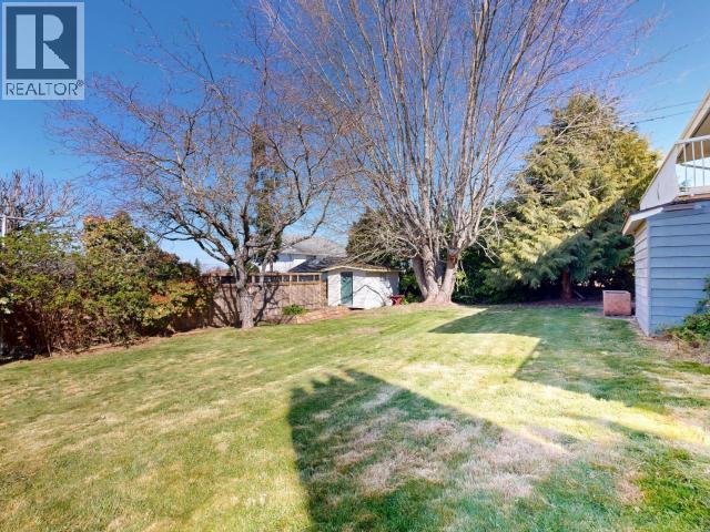 4525 MANSON AVE - 21