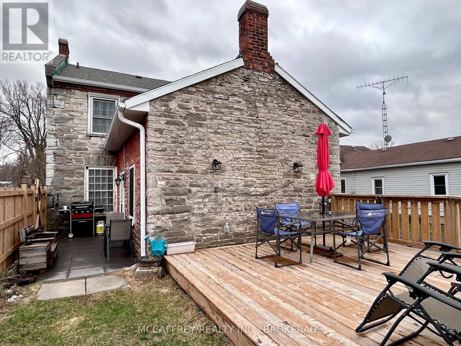 11 WATER STREET — photo 32
