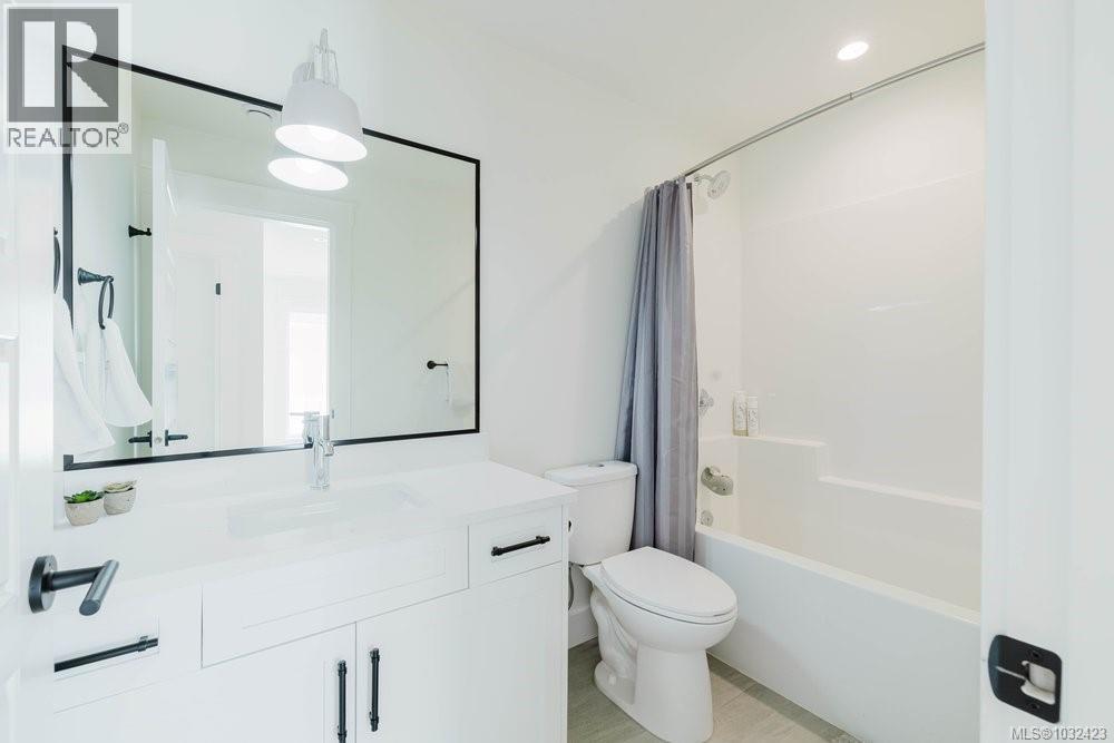  30 Jedburgh Road, View Royal