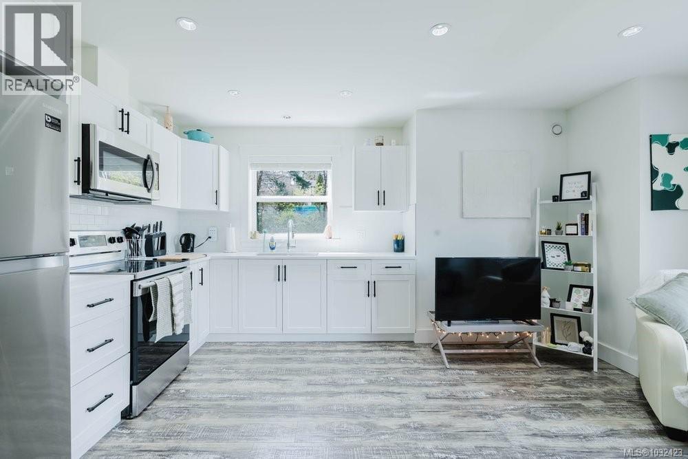  30 Jedburgh Road, View Royal