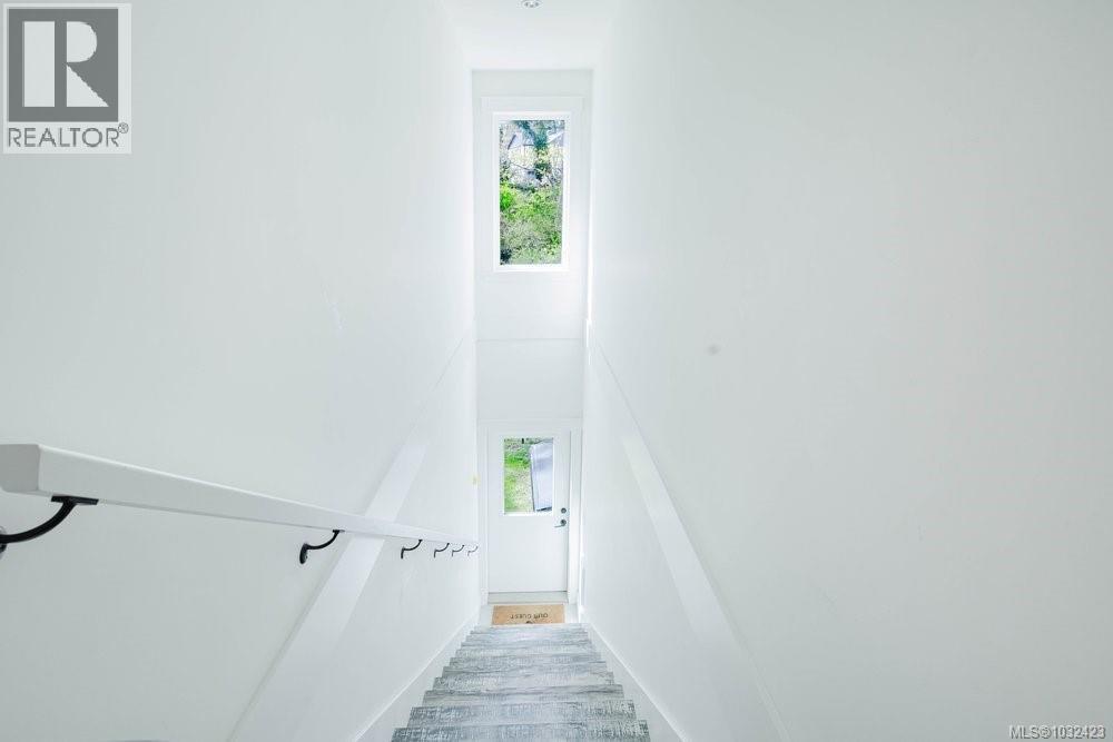  30 Jedburgh Road, View Royal