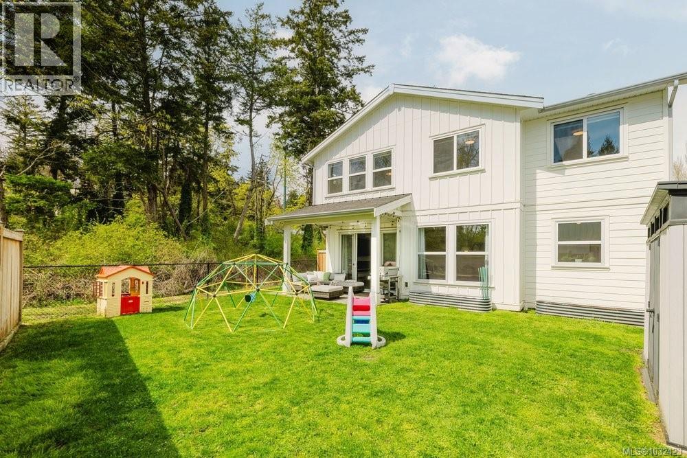  30 Jedburgh Road, View Royal