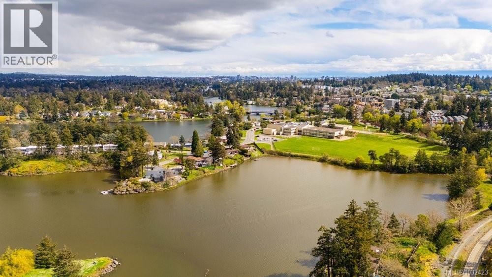  30 Jedburgh Road, View Royal