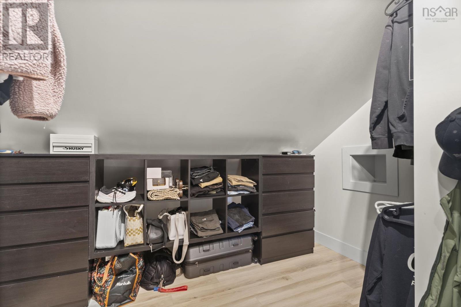 Property 31 of 50 of 20 Sunview Crescent