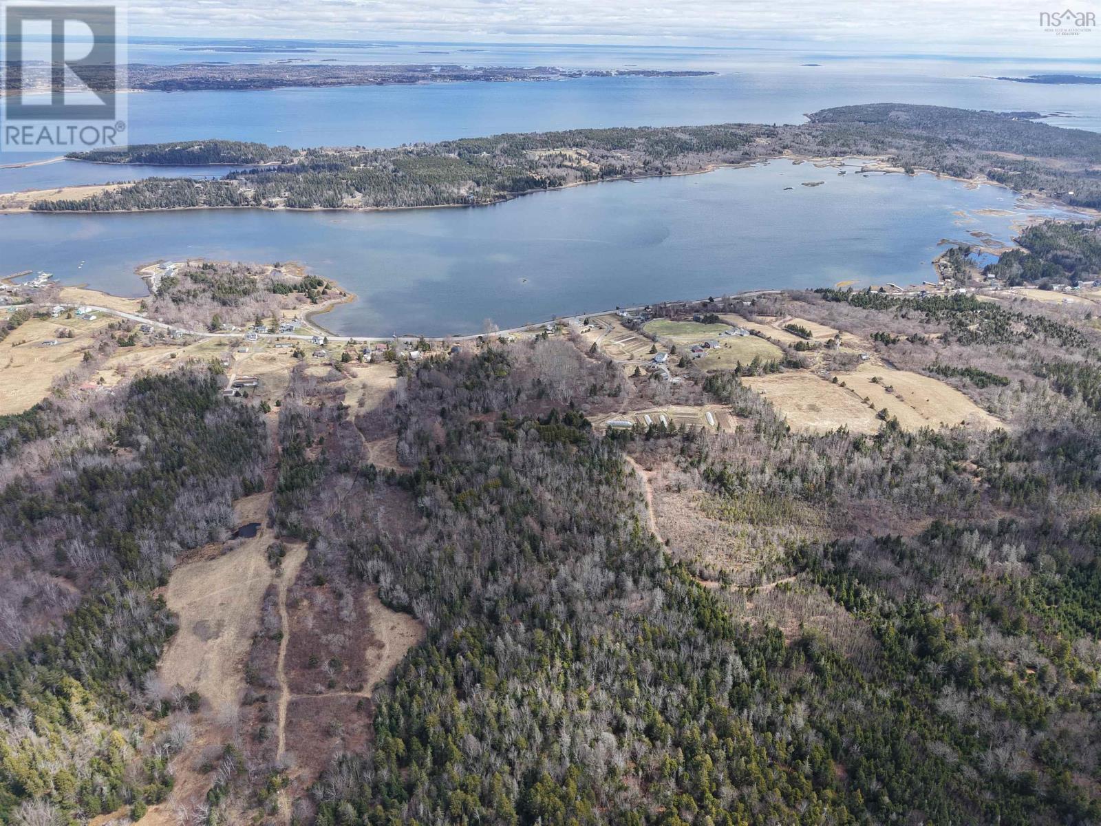 Property 27 of 49 of 2702 332 Highway