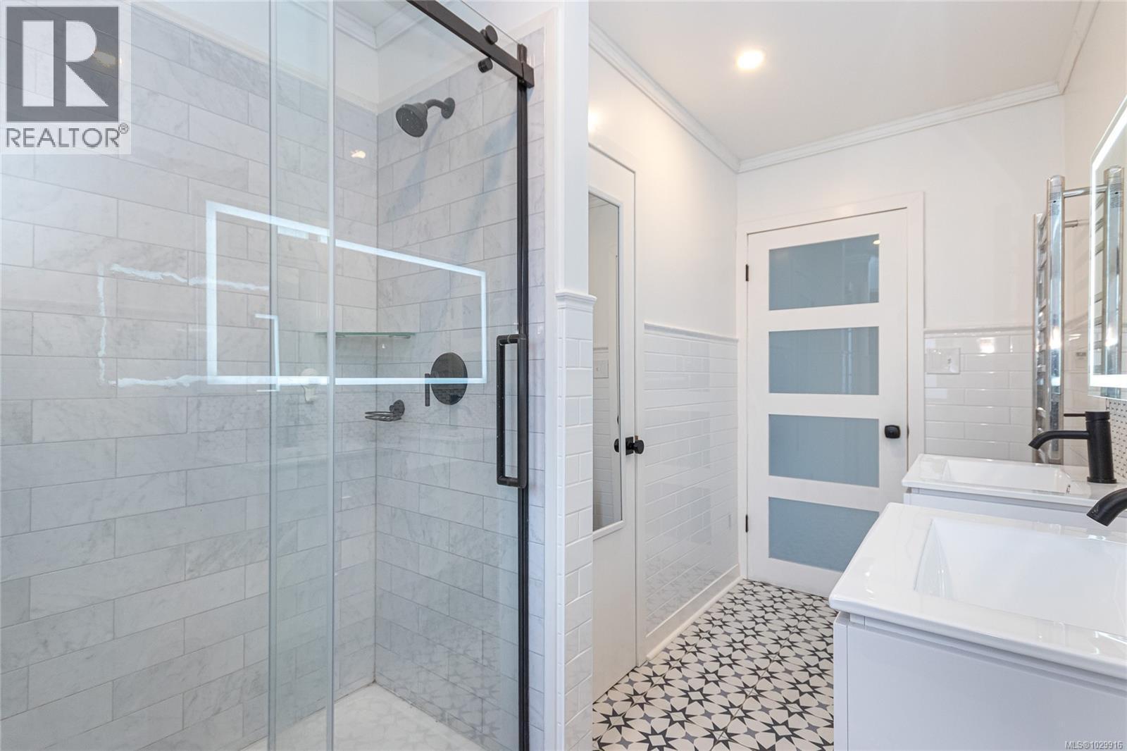 9760 Glynnwood Park Rd, North Saanich