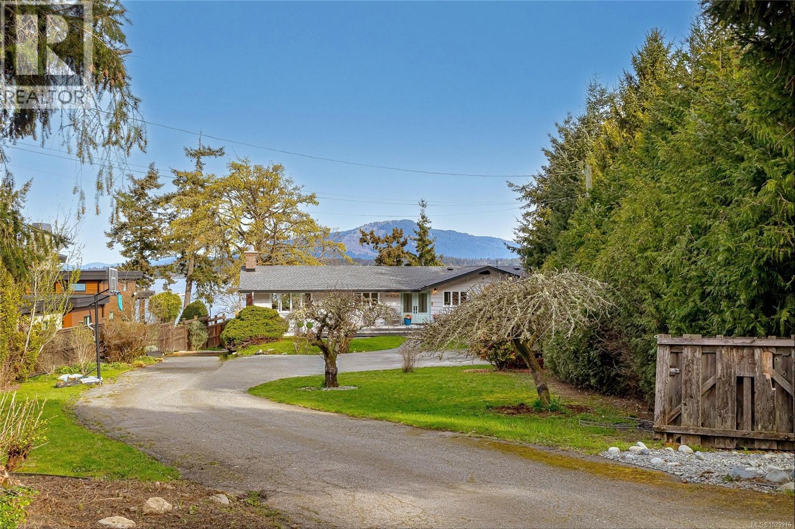 9760 Glynnwood Park Rd, North Saanich