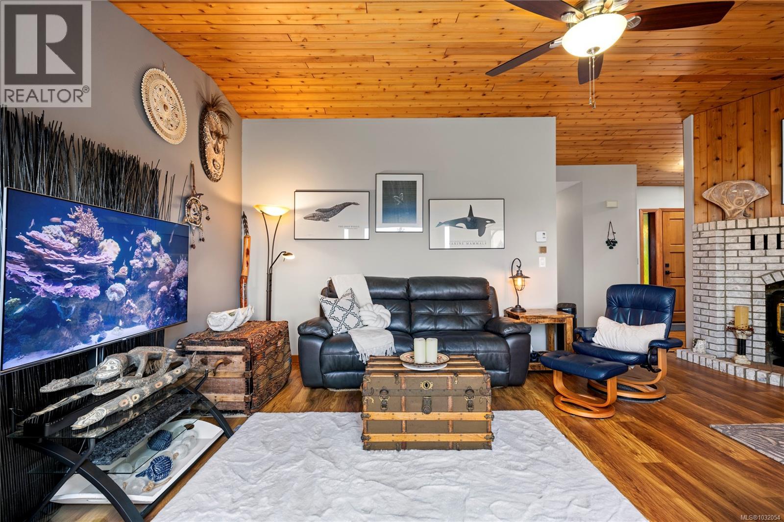 3141 SWALLOW CRES - 27