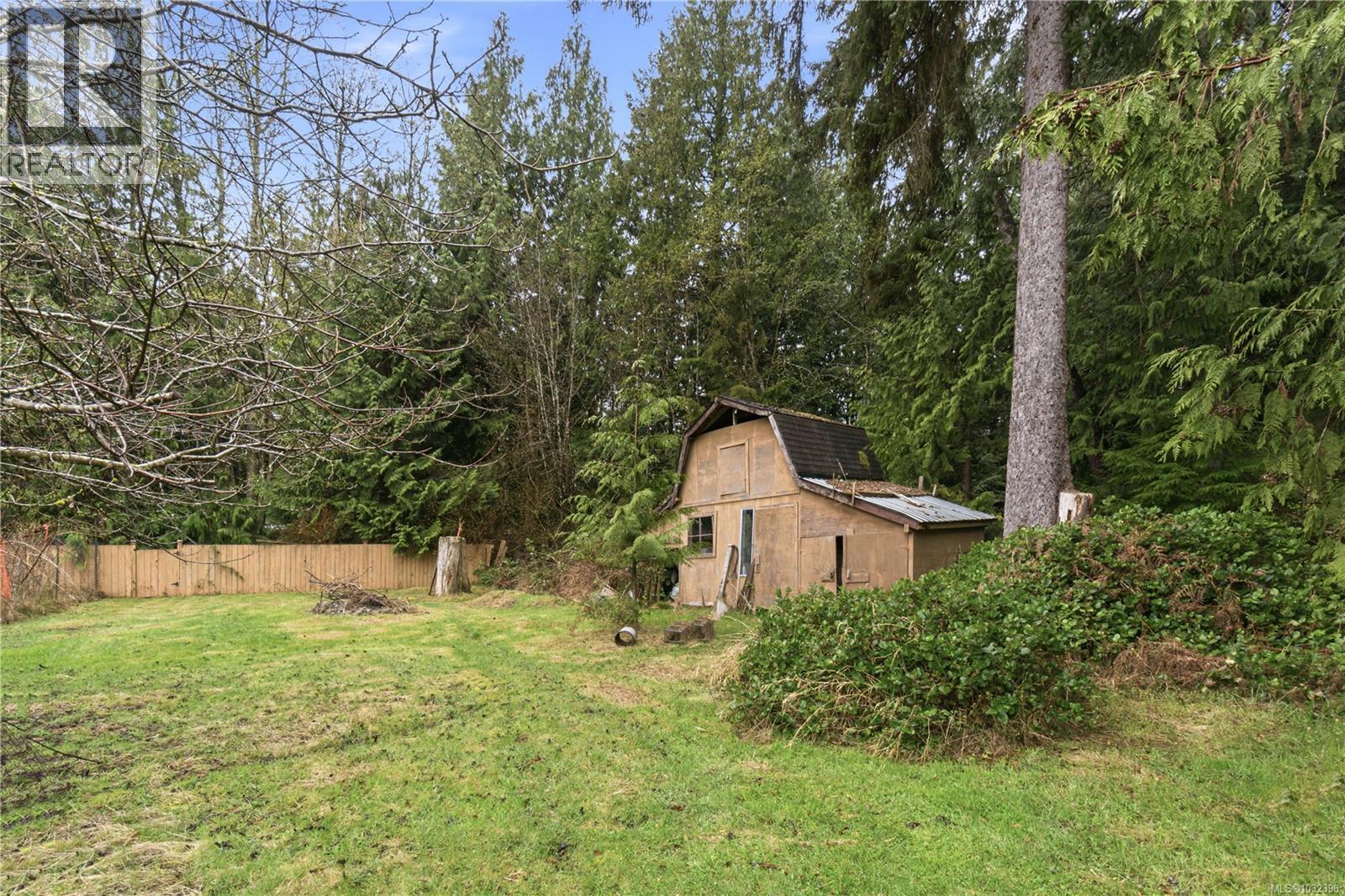 4080 ISLAND HWY - 22