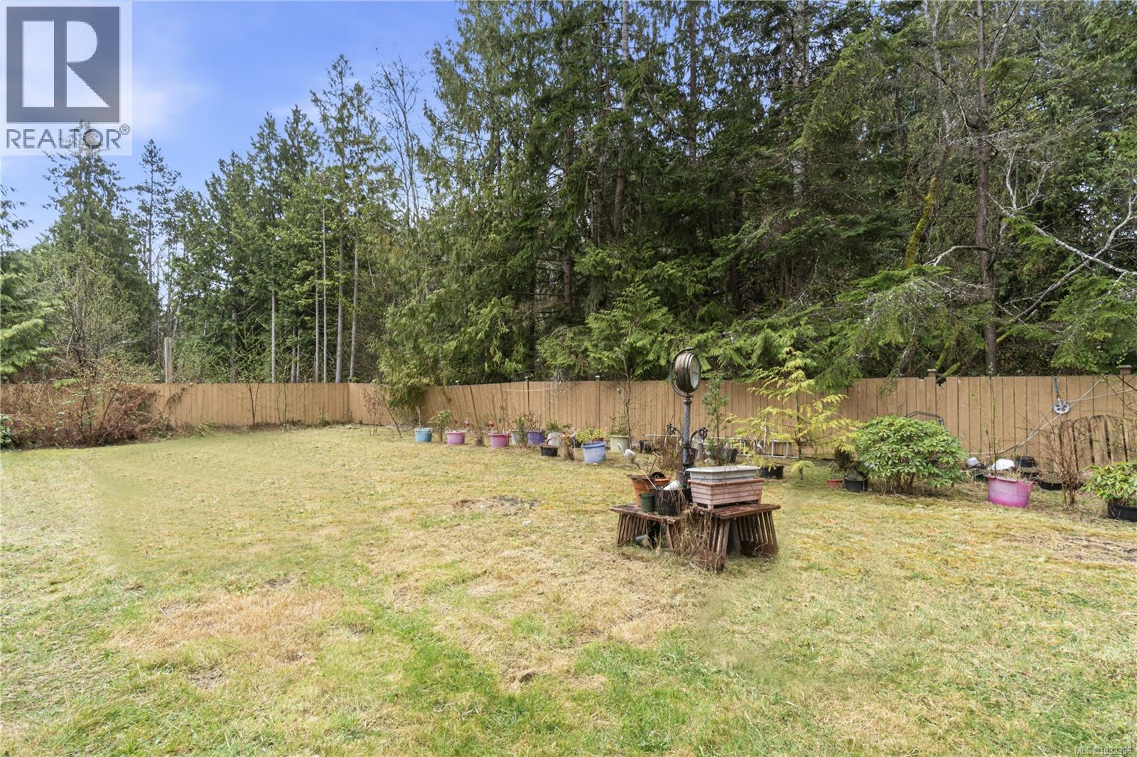 4080 ISLAND HWY - 12