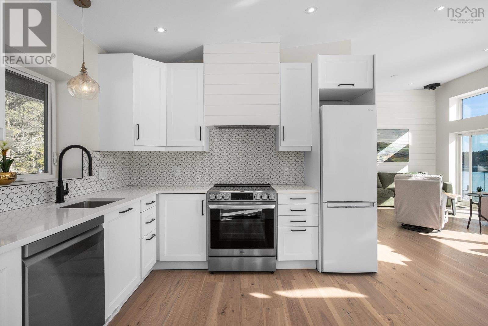 Property 11 of 51 of 125 Indian Path Road