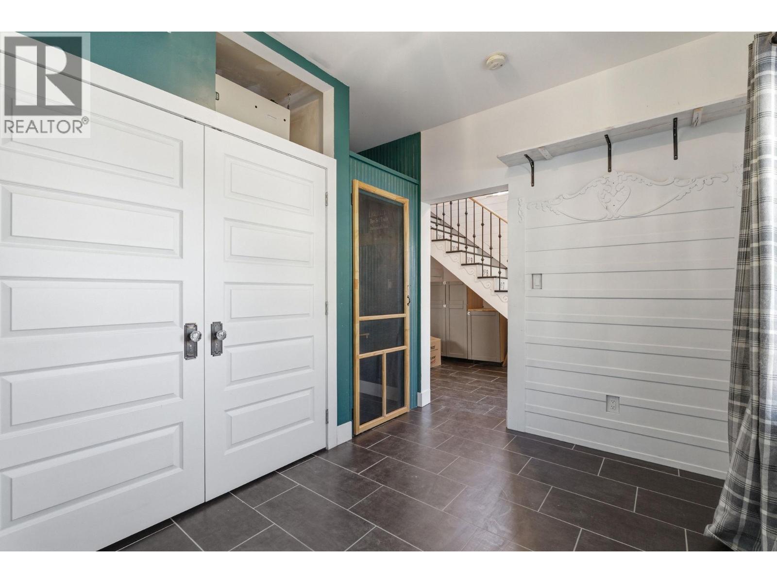 178 10414 Victoria Road, Summerland