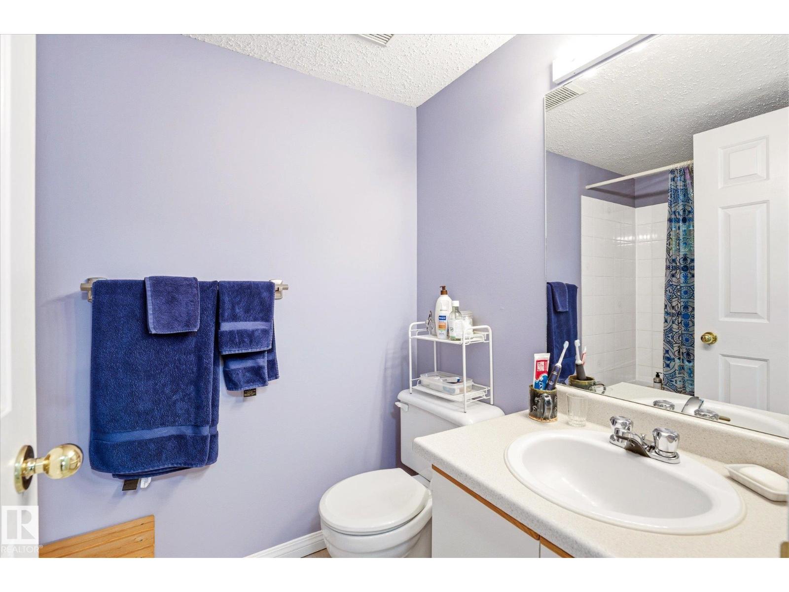 #105 8811 106A AV NW - 18