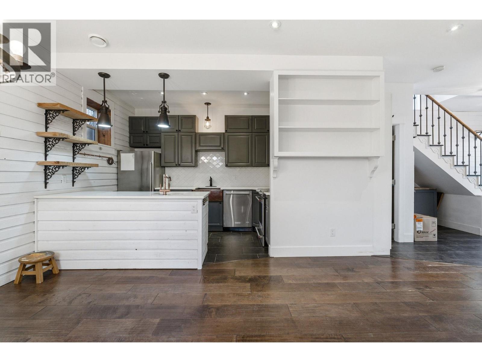 178 10414 Victoria Road, Summerland