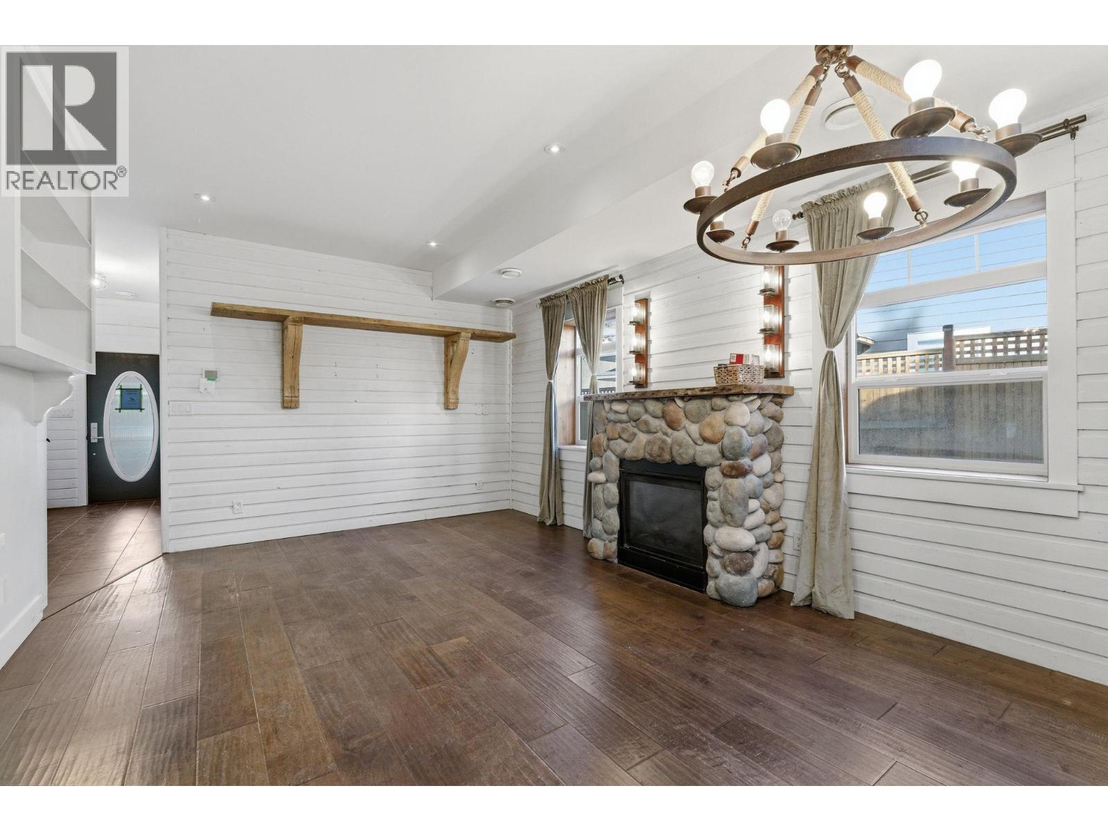 178 10414 Victoria Road, Summerland