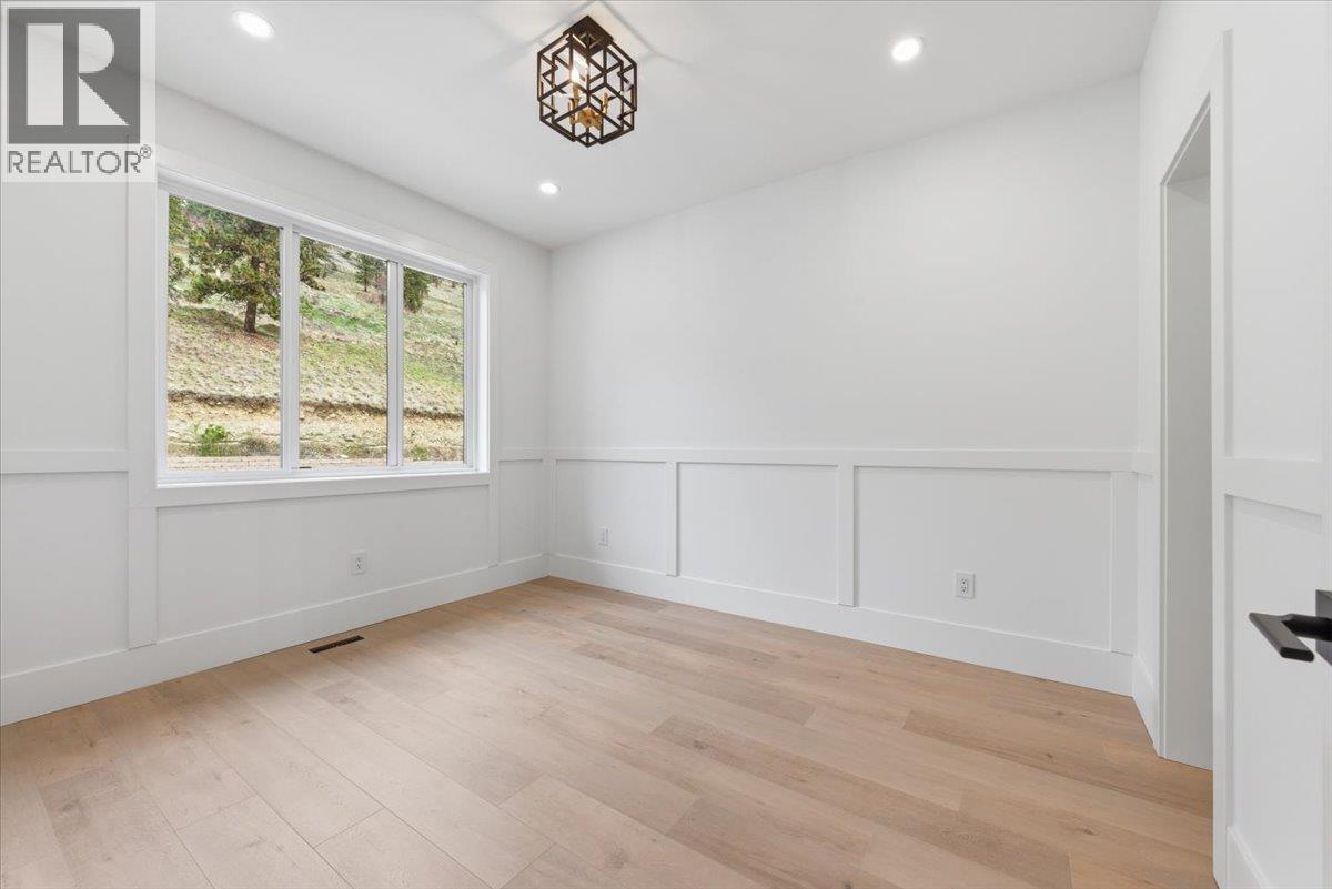 8940 Tavistock Road, Vernon