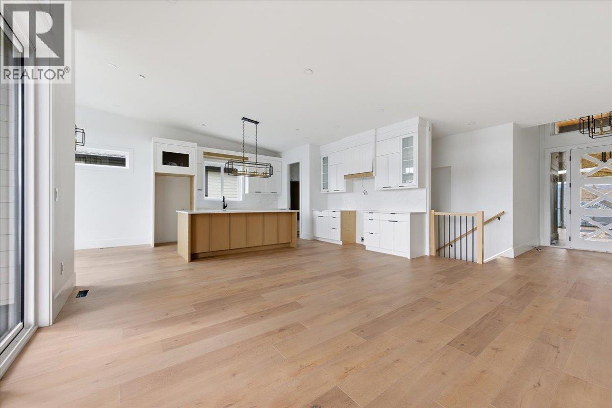 8940 Tavistock Road, Vernon