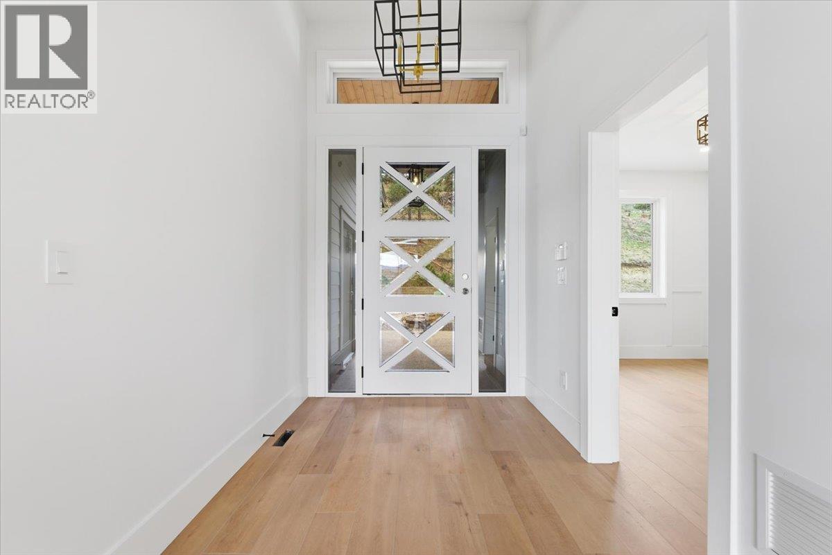 8940 Tavistock Road, Vernon