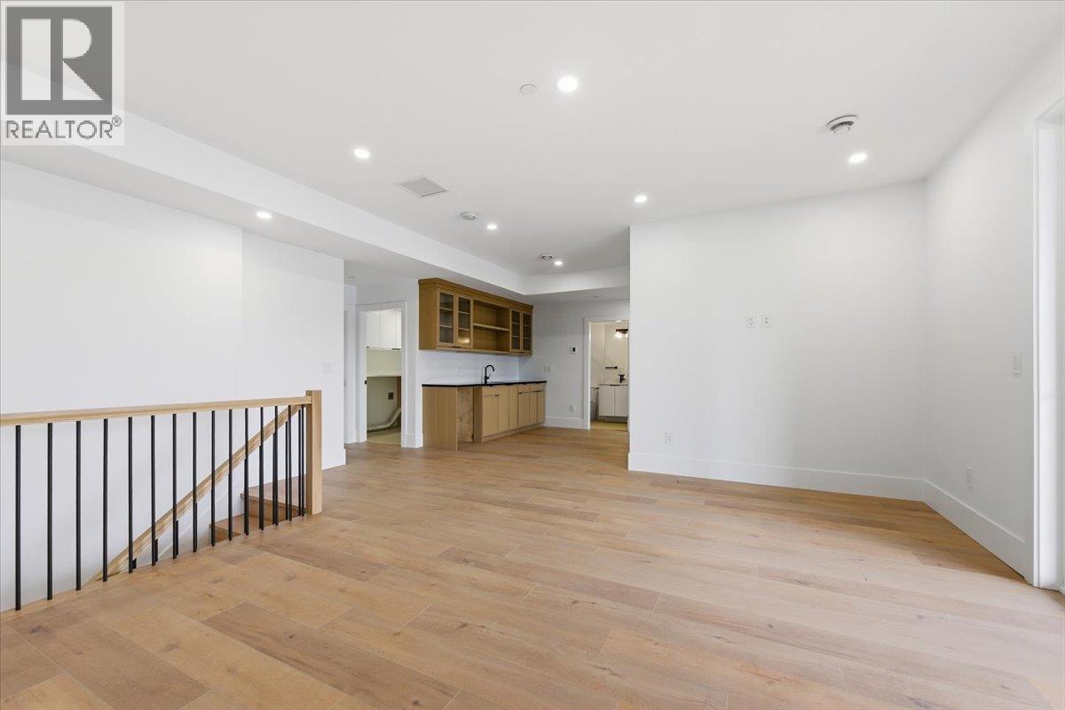 8940 Tavistock Road, Vernon