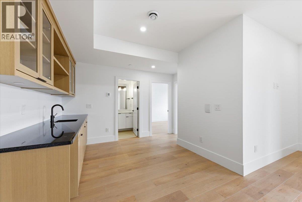 8940 Tavistock Road, Vernon