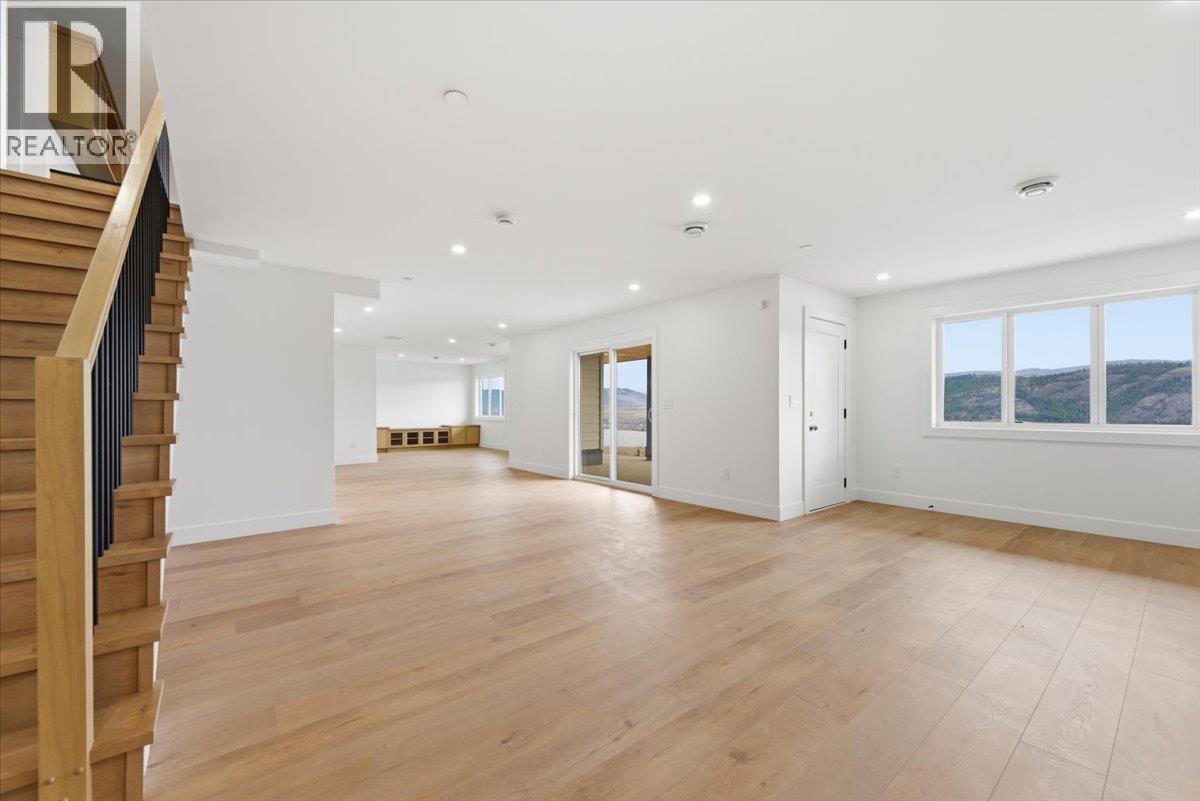 8940 Tavistock Road, Vernon