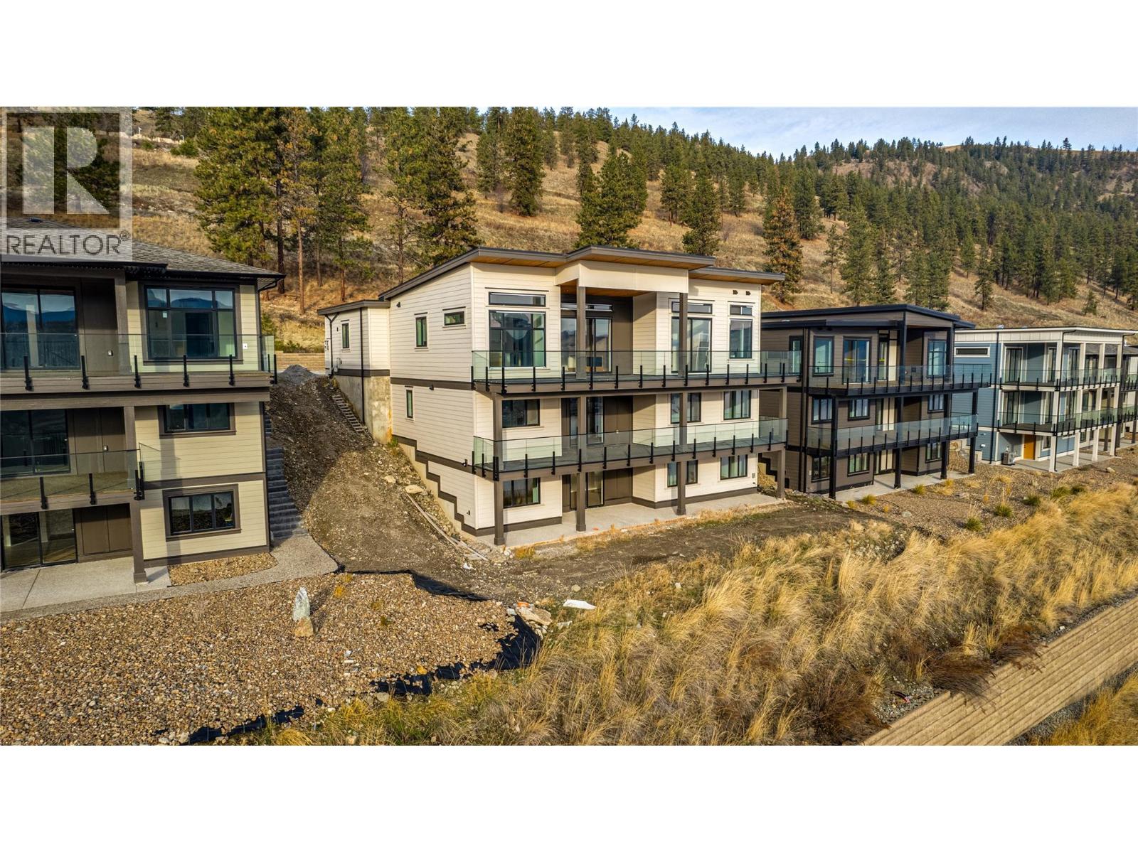 8940 Tavistock Road, Vernon